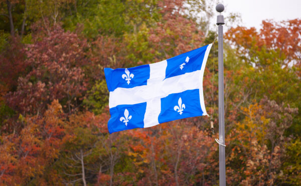 Le gouvernement du Québec annonce des plans visant à conserver les sièges sociaux au Québec